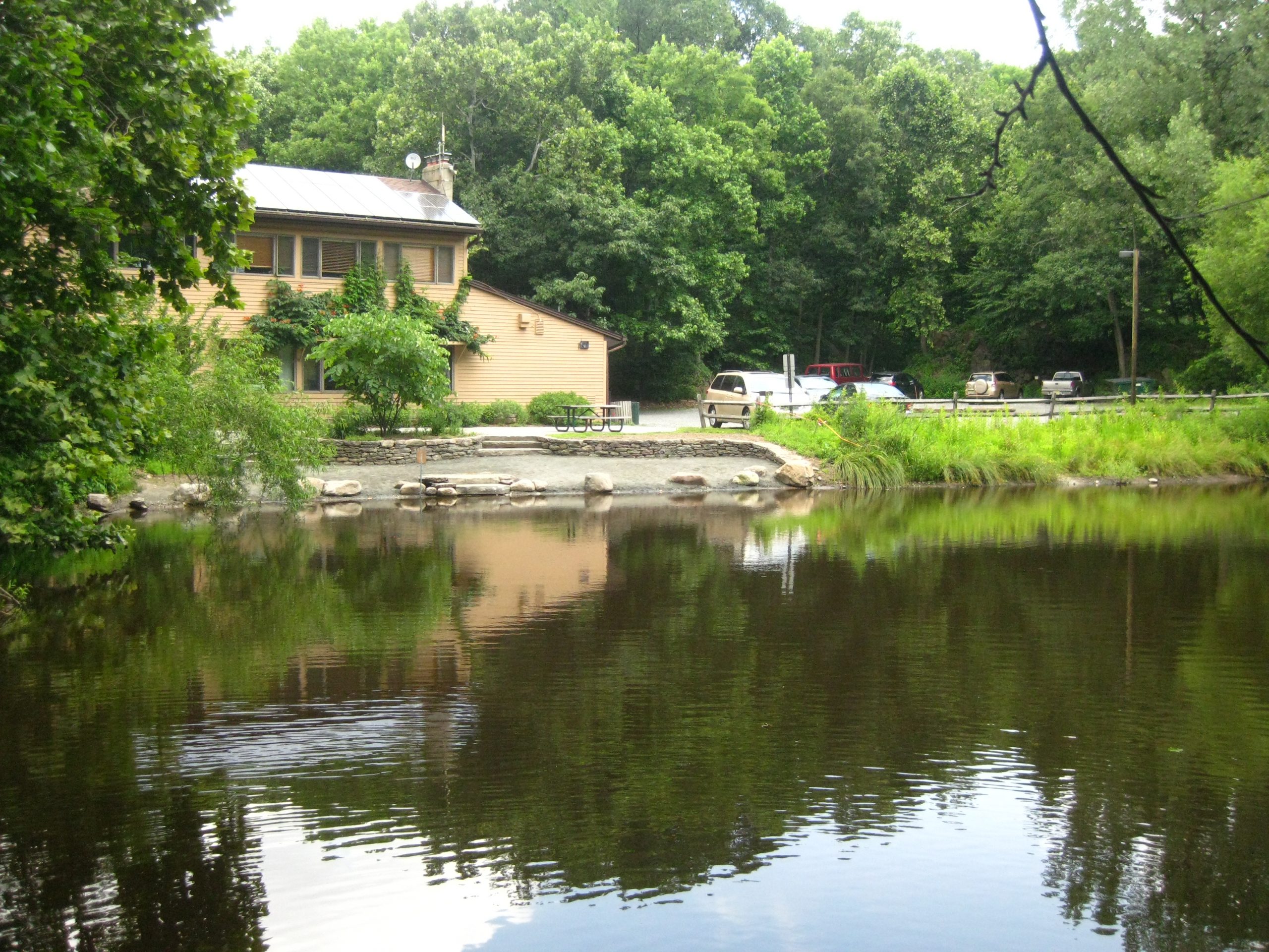 Member Feature: Flat Rock Brook Nature Center